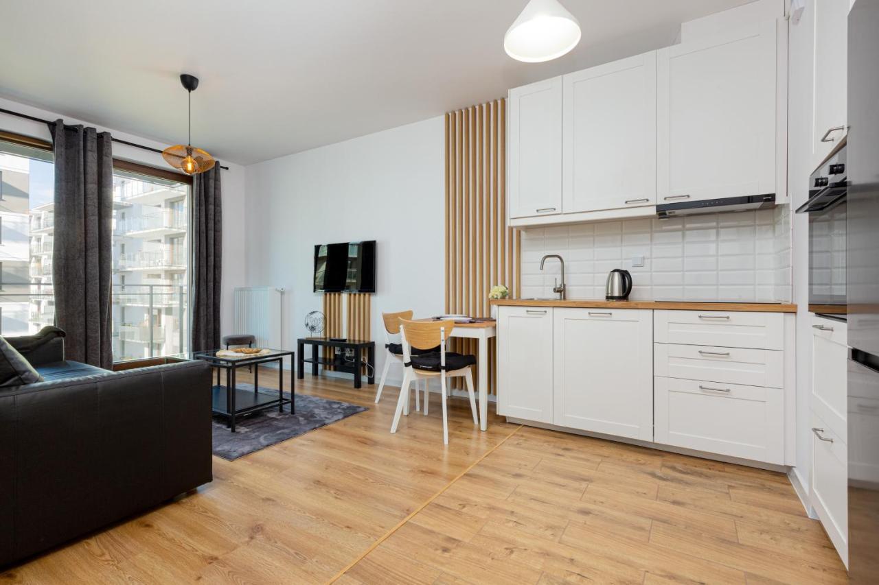 Forum Wola Jana Kazimierza Apartment By Noclegi Renters Varsovia Exterior foto